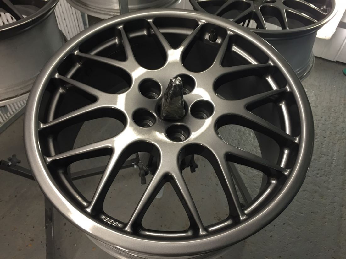 BBS alloy wheel refurbished in gunmetal