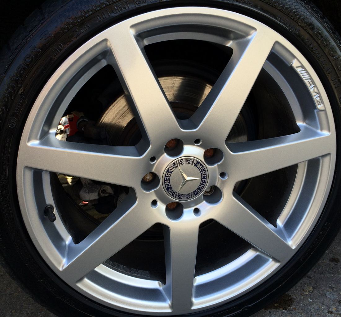 Mercedes alloy wheel refurbished in silver